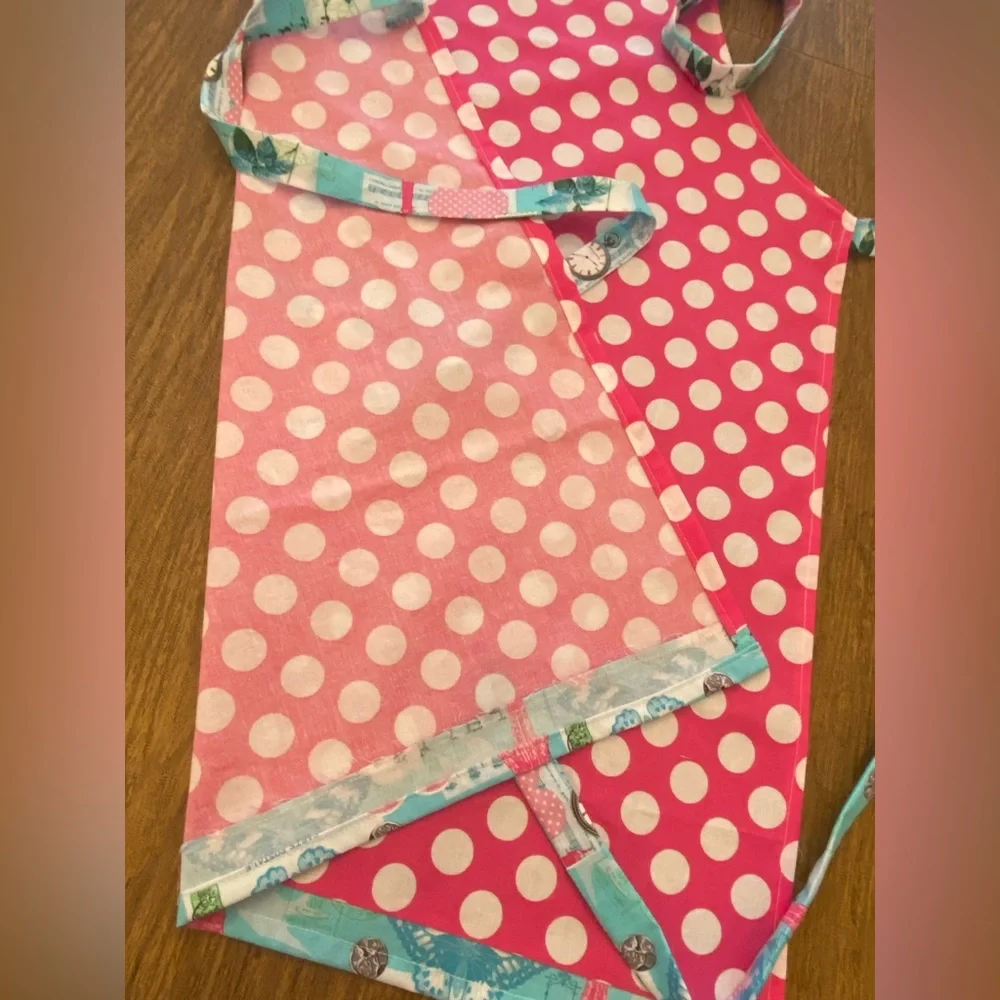 Handmade Apron - Picture 3 of 3